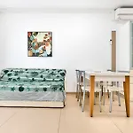Sun House - Host Solution
