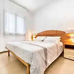 Apartment Sun House - Host Solution *