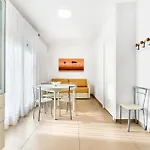 Apartment Sun House - Host Solution Lido di Jesolo