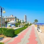 Jesolo Sun Beach House - Host Solution