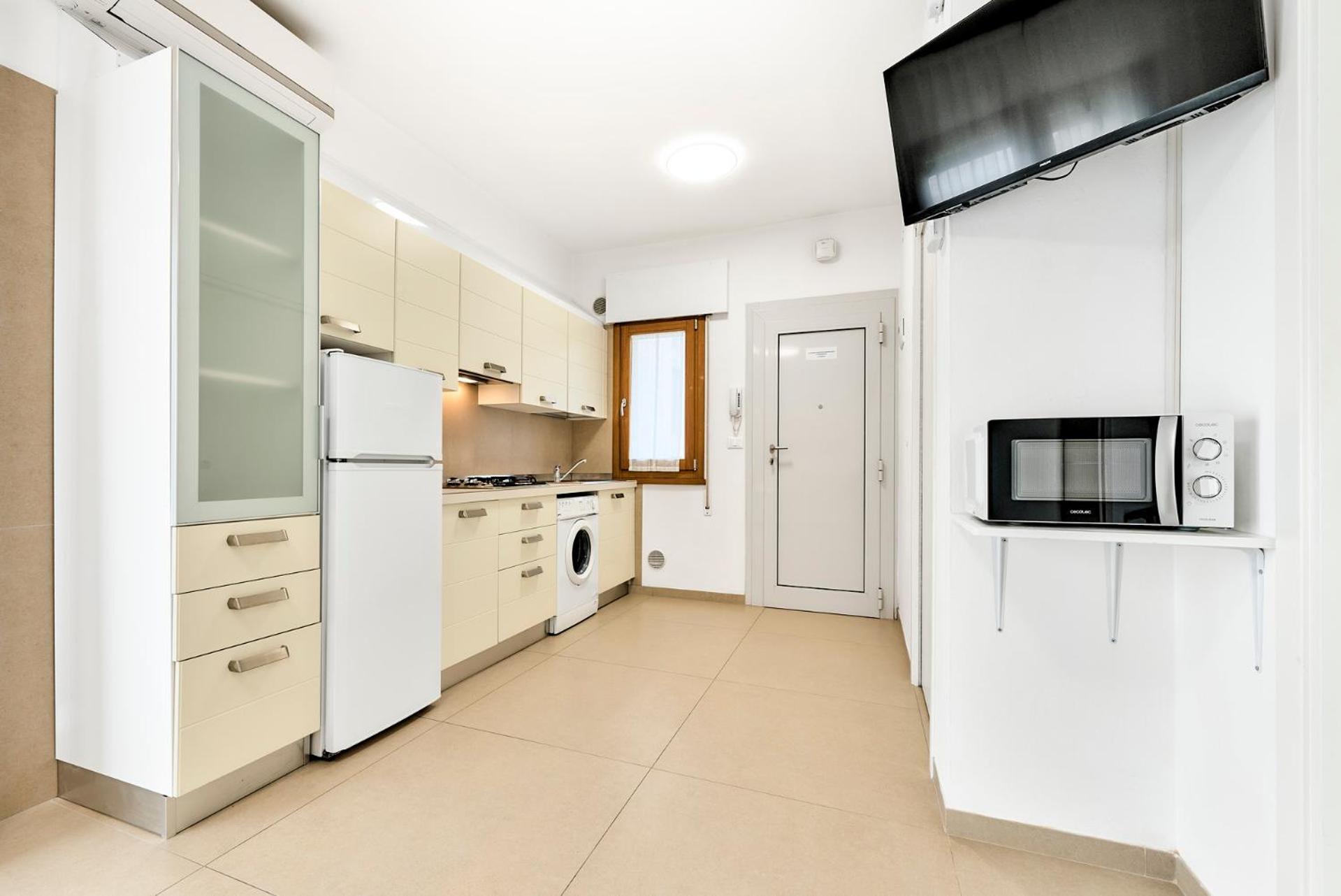 Sun House - Host Solution * Lido di Jesolo